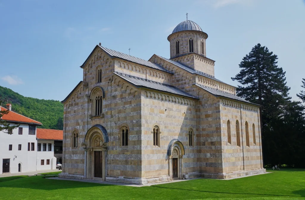 Kosovo Rundreise Kosovo Mietwagenrundreise Tradition Gastfreundschaft Und Atemberaubende Natur