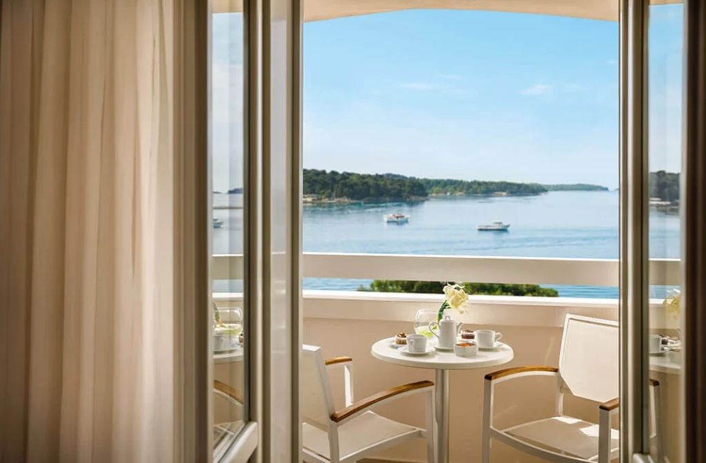 Valamar Riviera Hotel Residence Porec Superiorzimmer Balkon Meerblick Blick